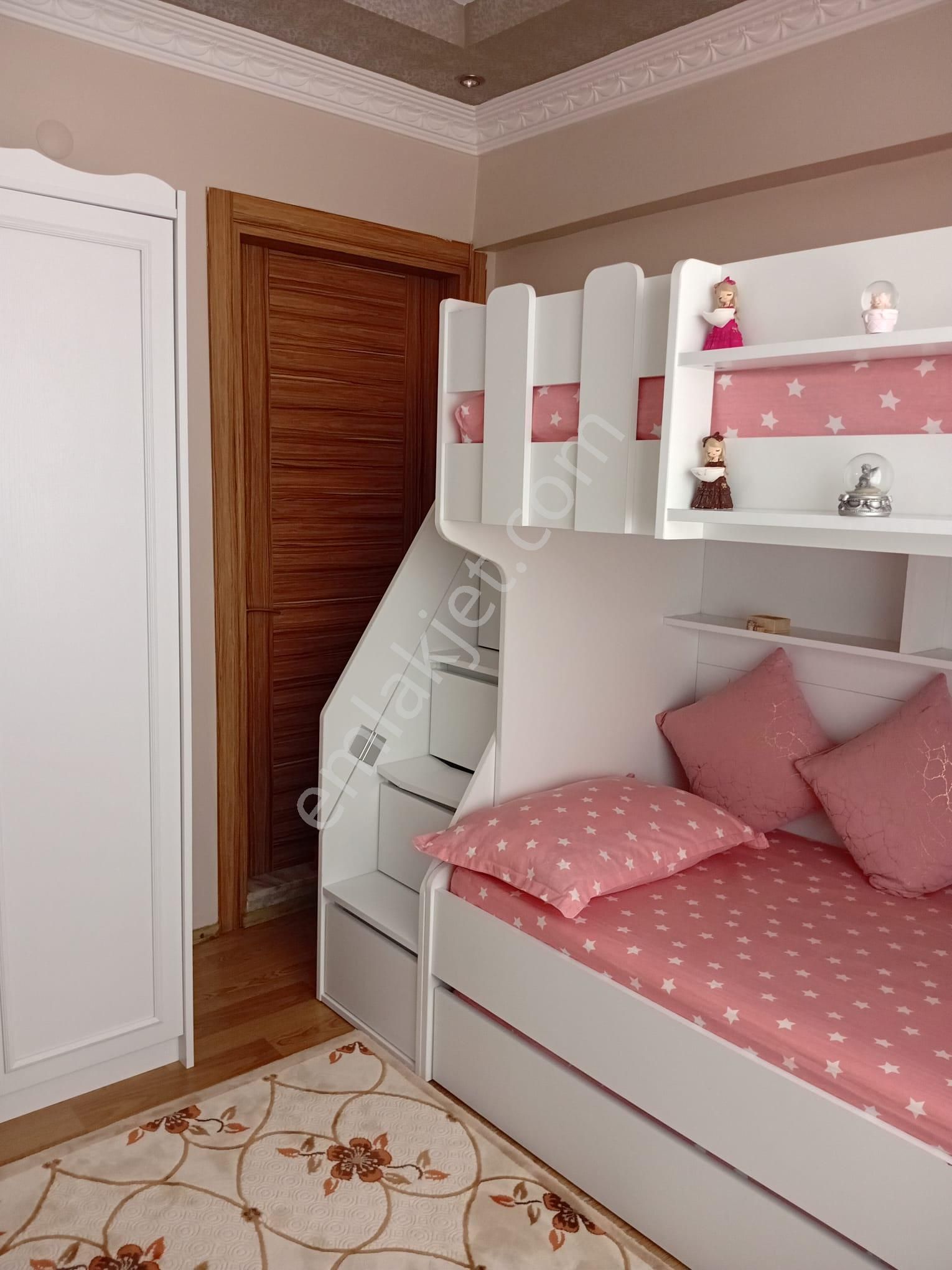 Turpa Lotustan Cadde Üzeri Satılık 3+1 Daire - Görsel 19