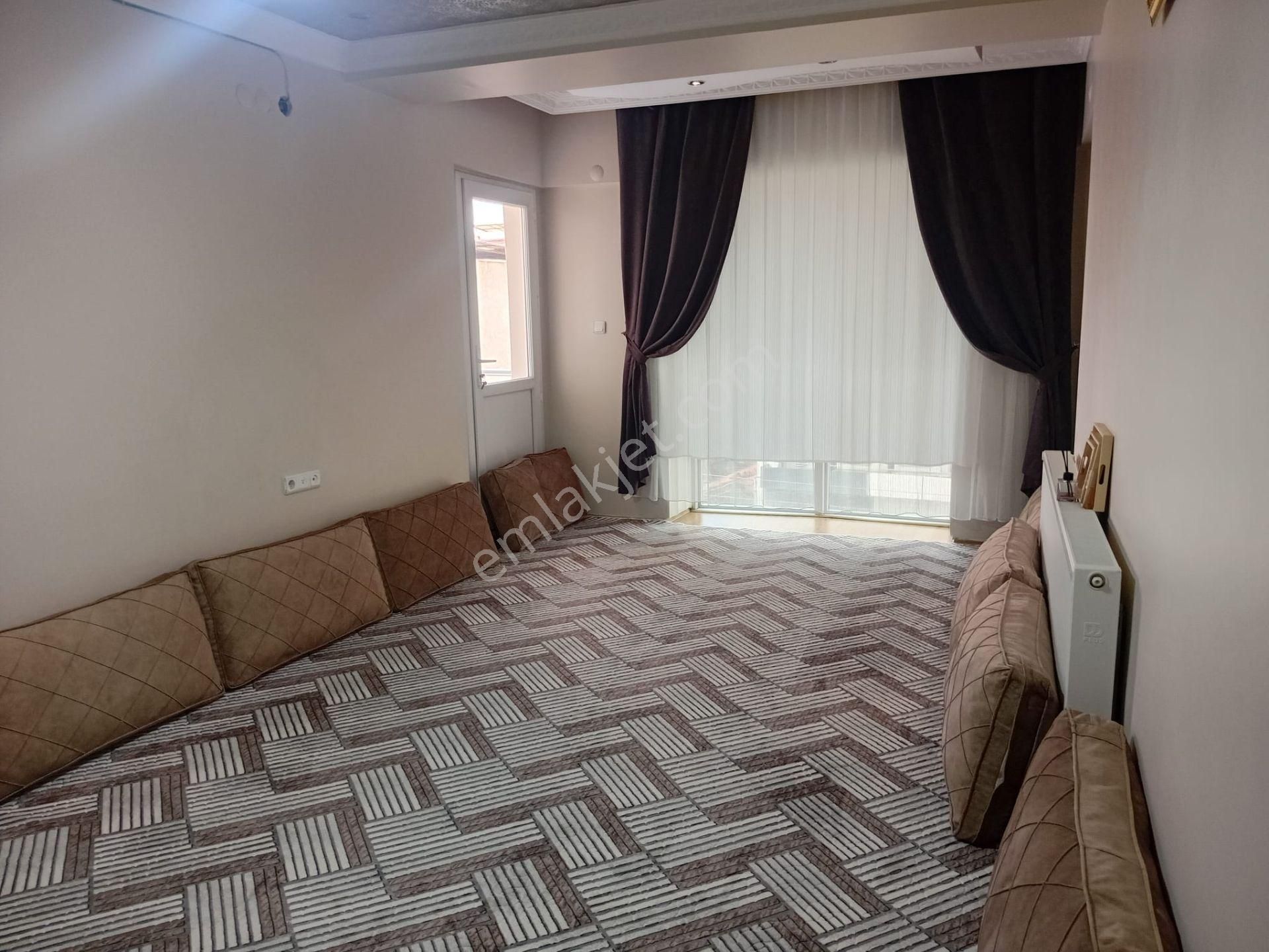 Turpa Lotustan Cadde Üzeri Satılık 3+1 Daire - Görsel 13