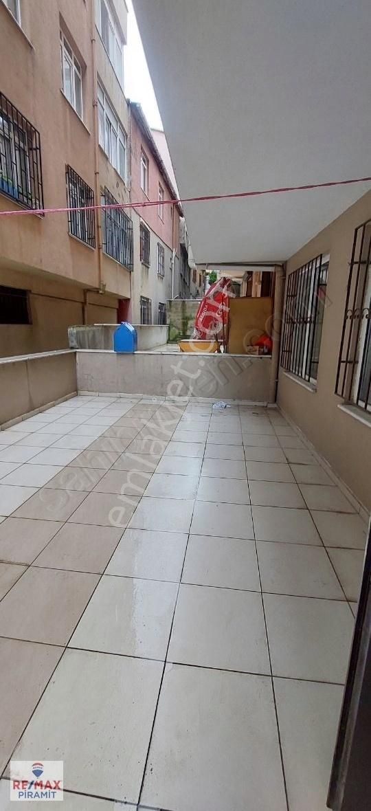 Üsküdar Ünalan'da Fırsat Fiyata Satılık Bahce Katı Daire - Görsel 10