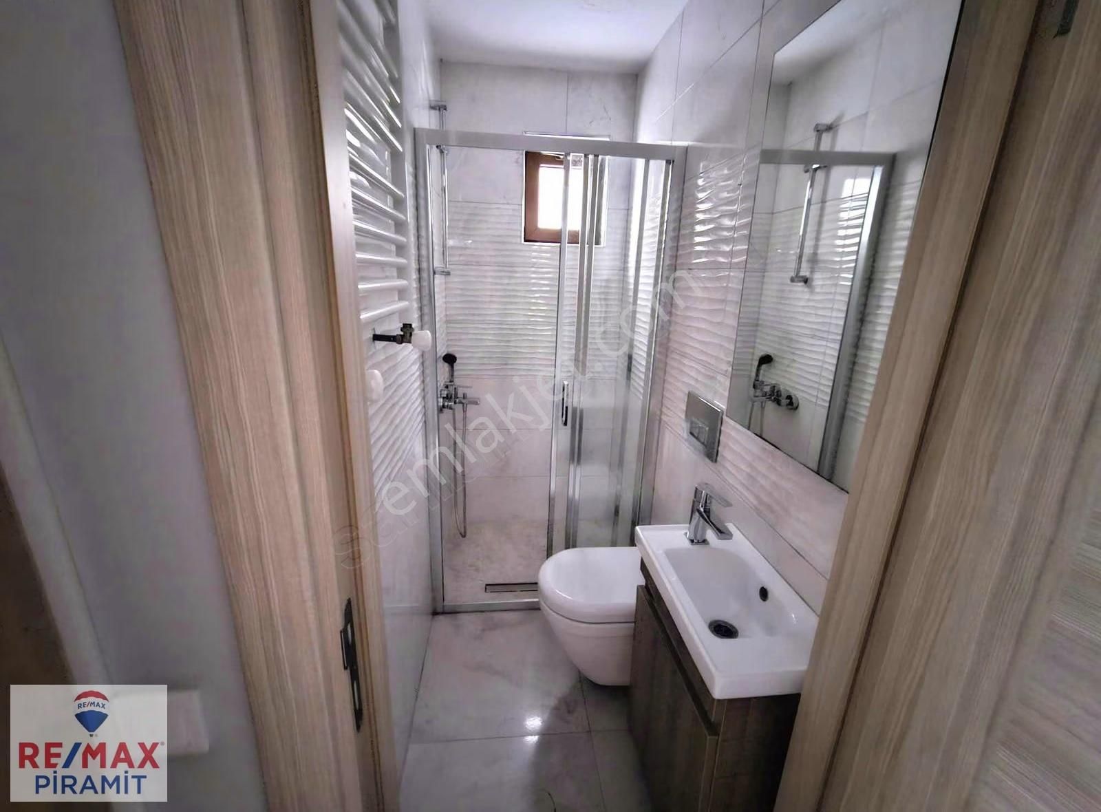Acıbadem'de Kiralık 2+1 Bahçekatı - Görsel 5