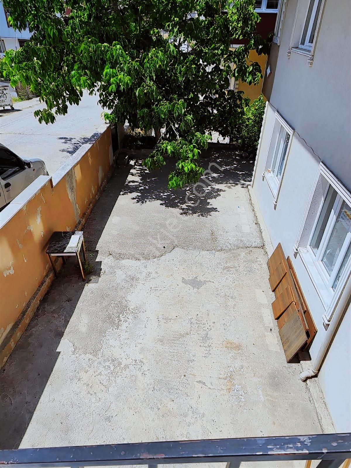 Cumhuriyet Mahallesinde Çarşı İçinde Satılık 2+1 Bahçe Kat - Görsel 10