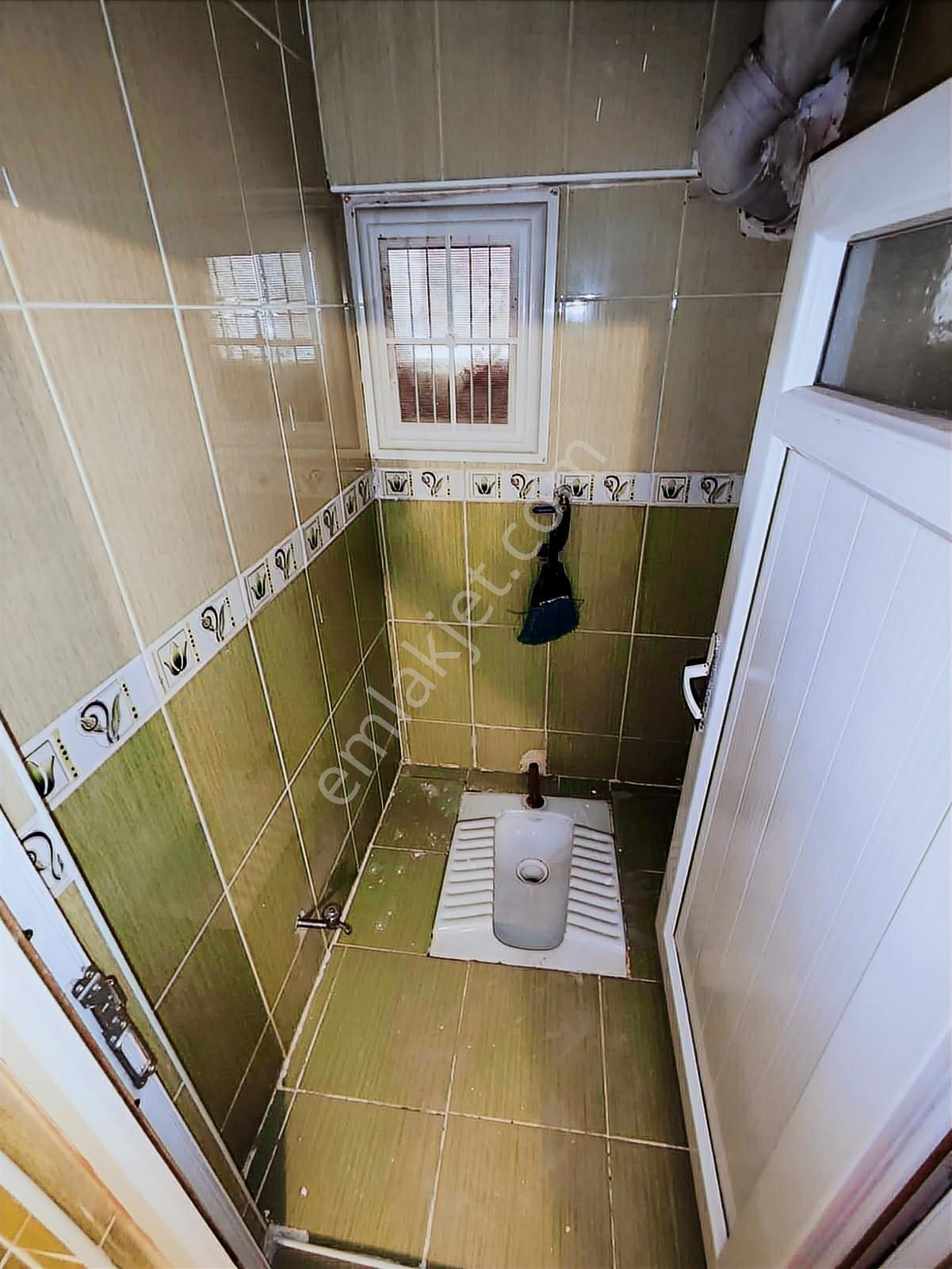 Cumhuriyet Mahallesinde Çarşı İçinde Satılık 2+1 Bahçe Kat - Görsel 23