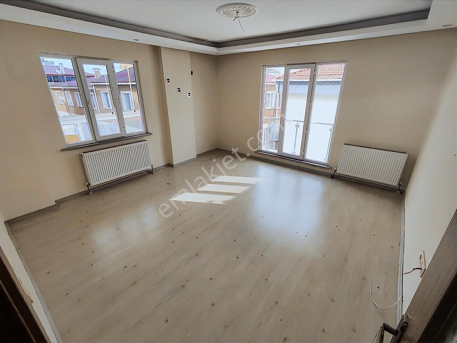 Kapaklı Devlt Hastanesi Okullar Dibinde Kiralık 5+1 Dubleks - Görsel 5