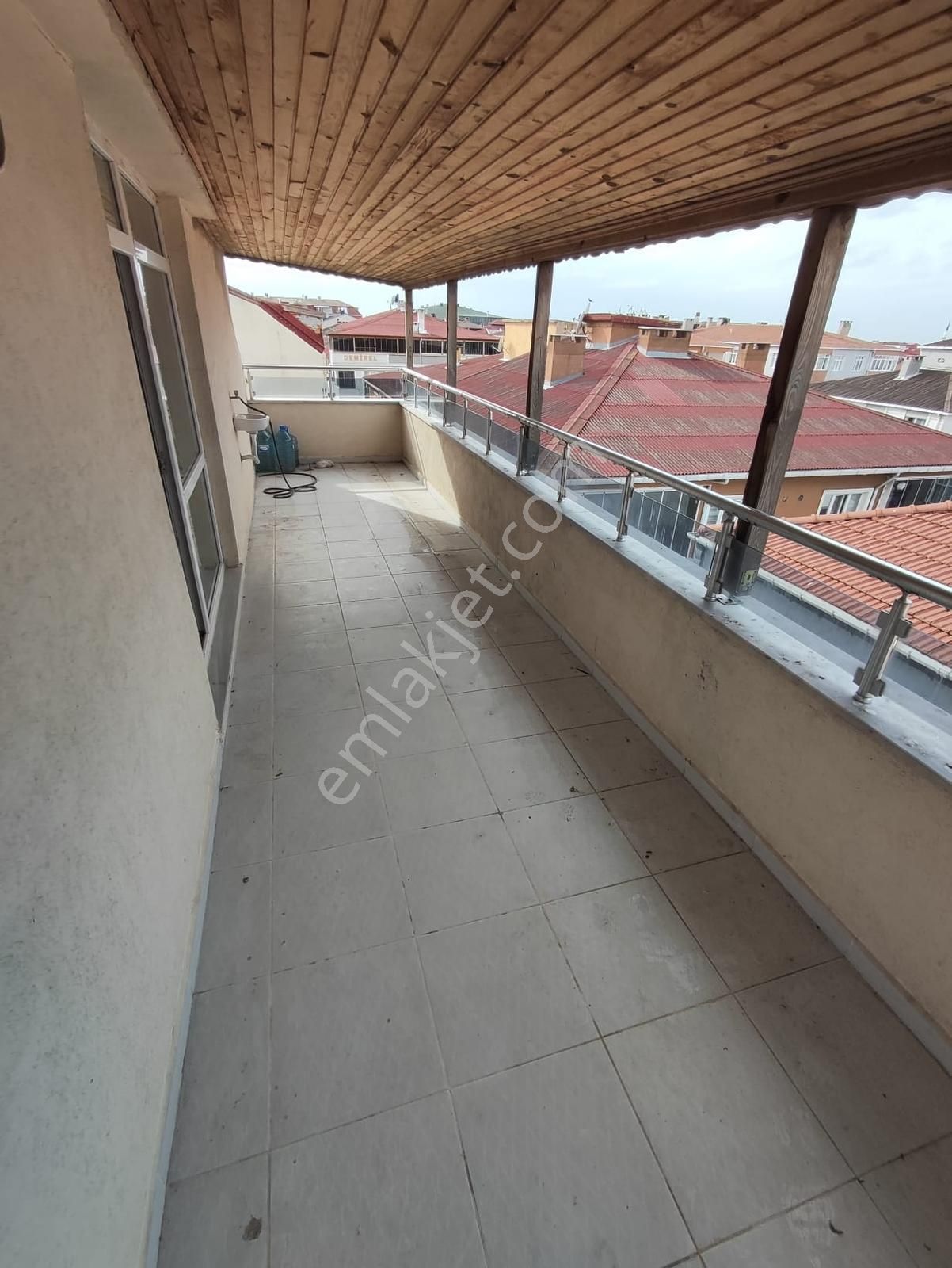 Kapaklı Devlt Hastanesi Okullar Dibinde Kiralık 5+1 Dubleks - Görsel 21