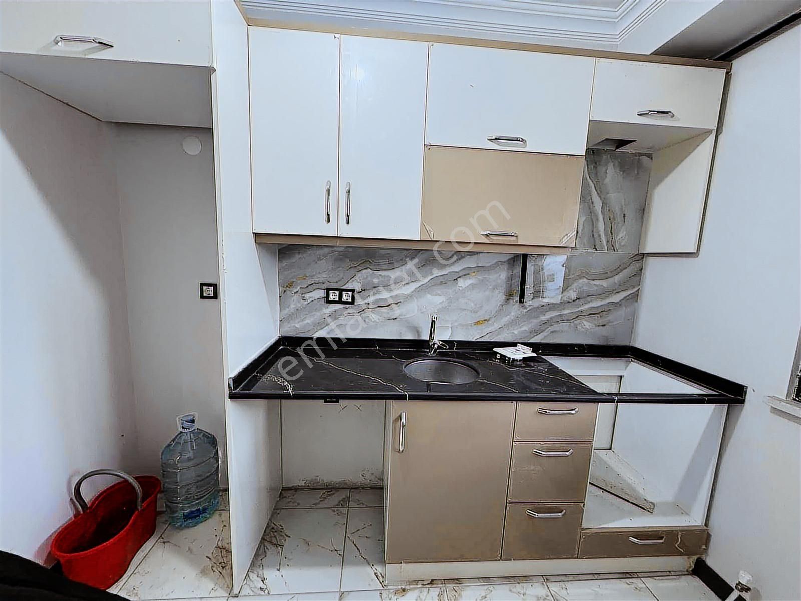 Hastane, Kaymakamlık Karşısı 2+1 Kiralık Yüksek Giriş Daire - Görsel 8