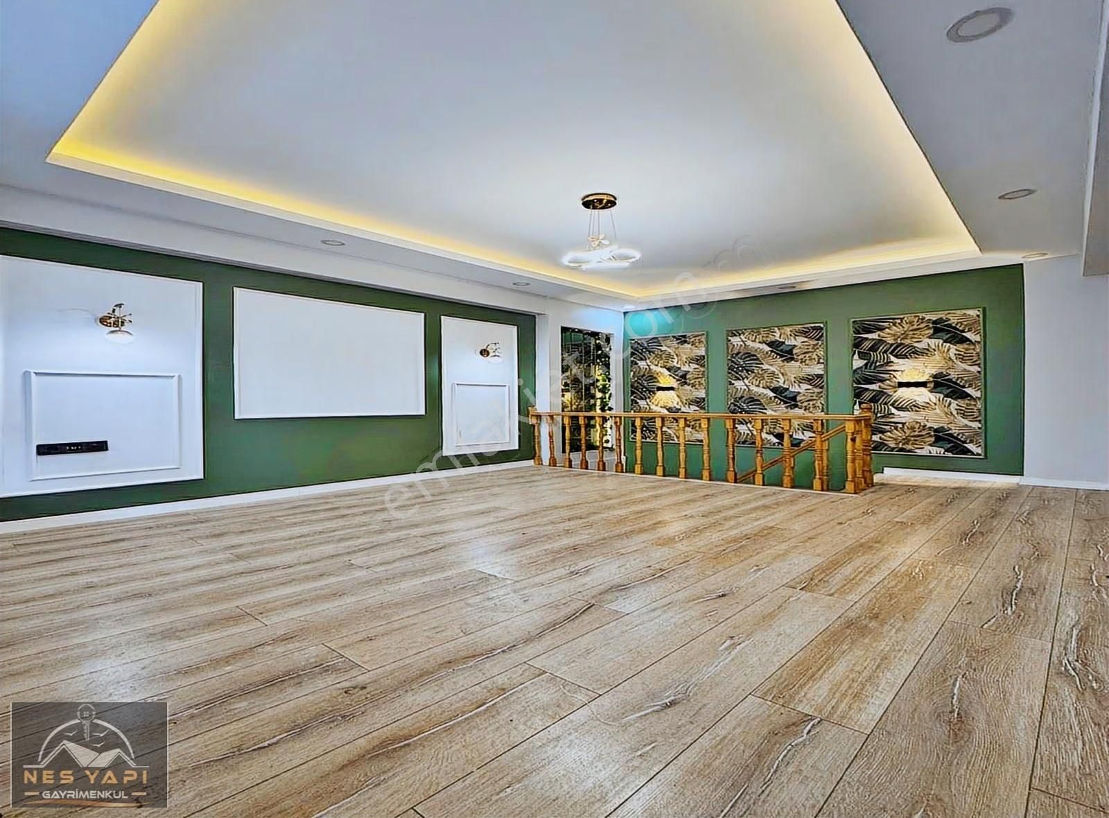 Nes Yapı'dan Metrobüse Yürüme Mesafesinde 2+2 Lüx Dekorlu Dublex - Görsel 4