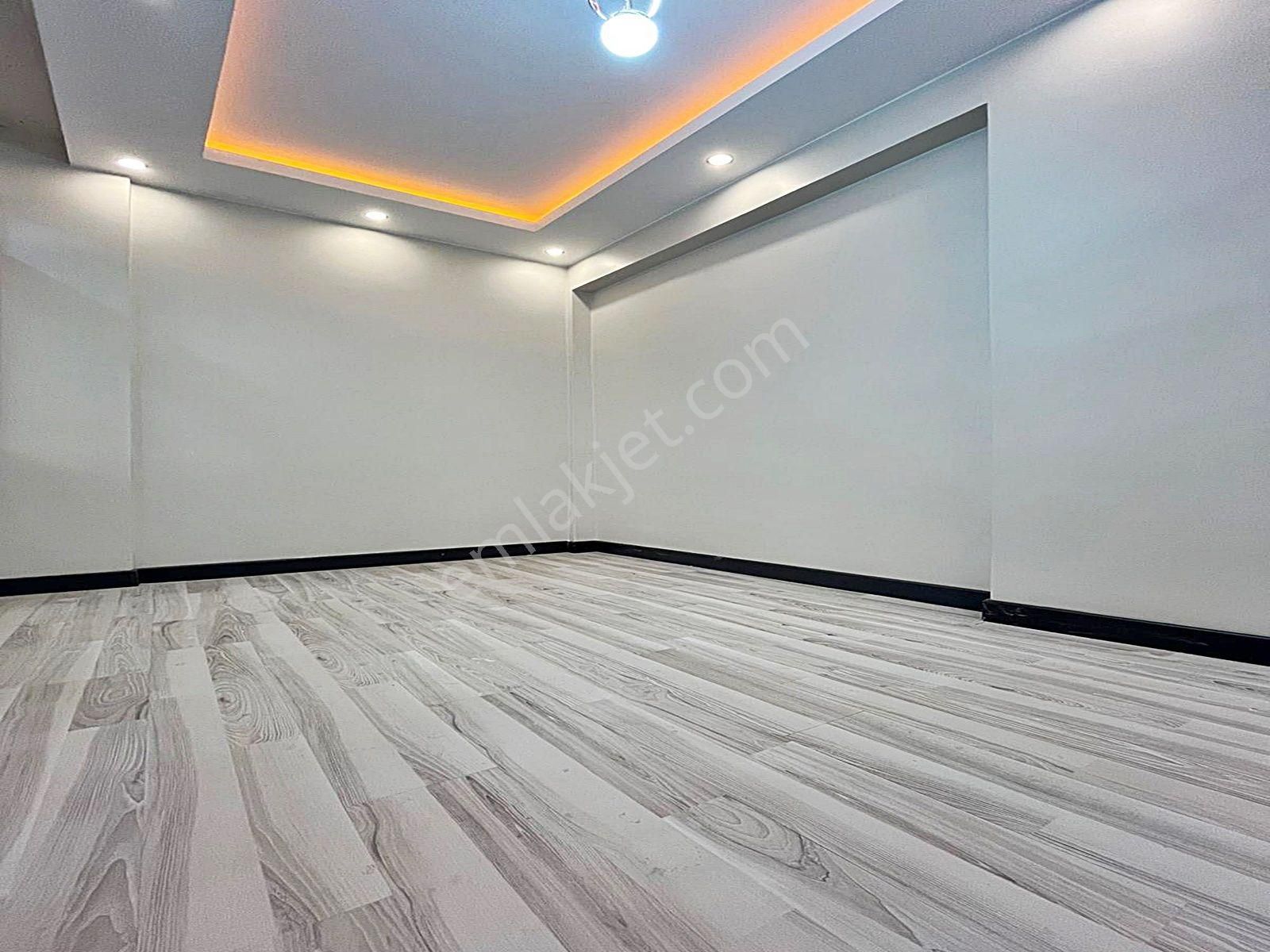 Esenyurt Kıraç Hürriyet Mahallesinde Geniş Balkonlu 3+1 Giriş Kat Daire !!! - Görsel 20