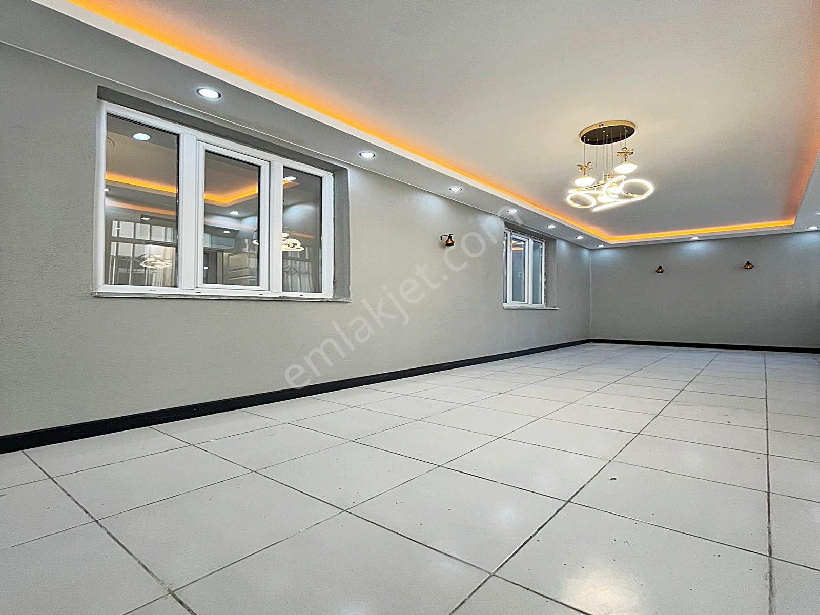 Esenyurt Kıraç Hürriyet Mahallesinde Geniş Balkonlu 3+1 Giriş Kat Daire !!! - Görsel 16