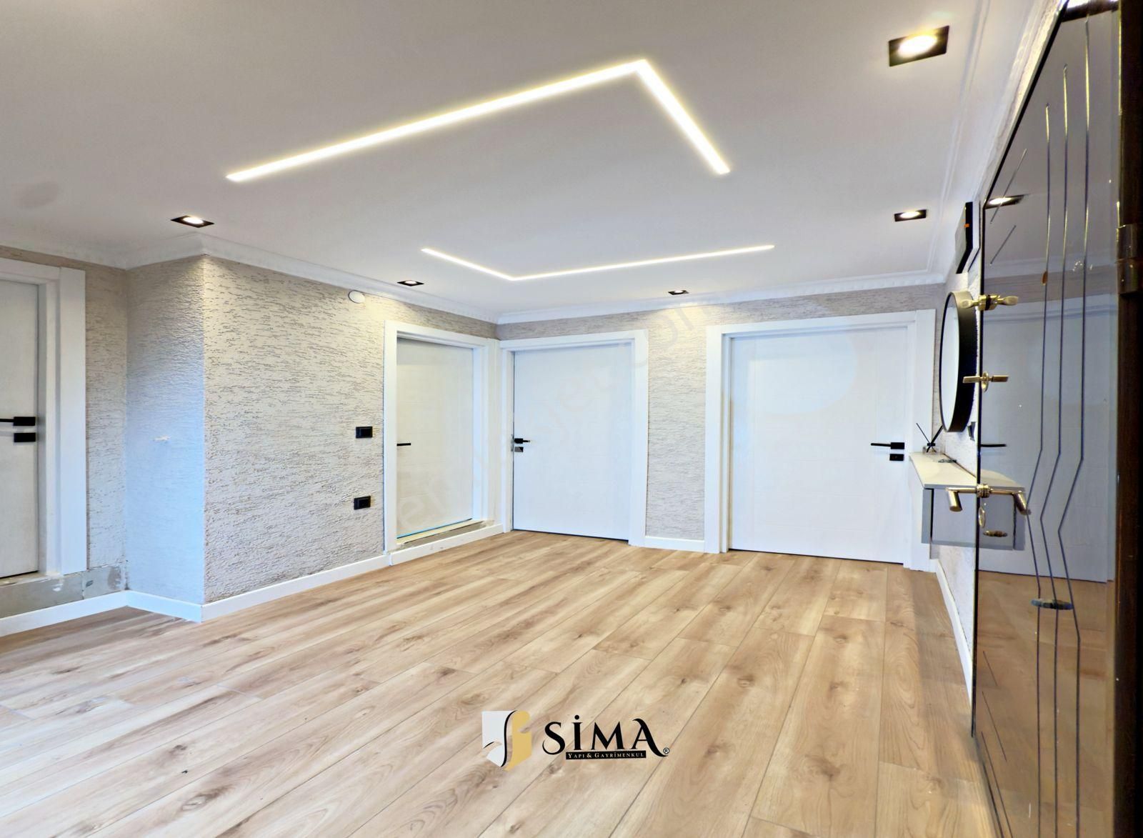 Metrobüse Yakın Kış Bahçeli İçi Full Dekorlu 2+1 Satılık Daire - Görsel 18