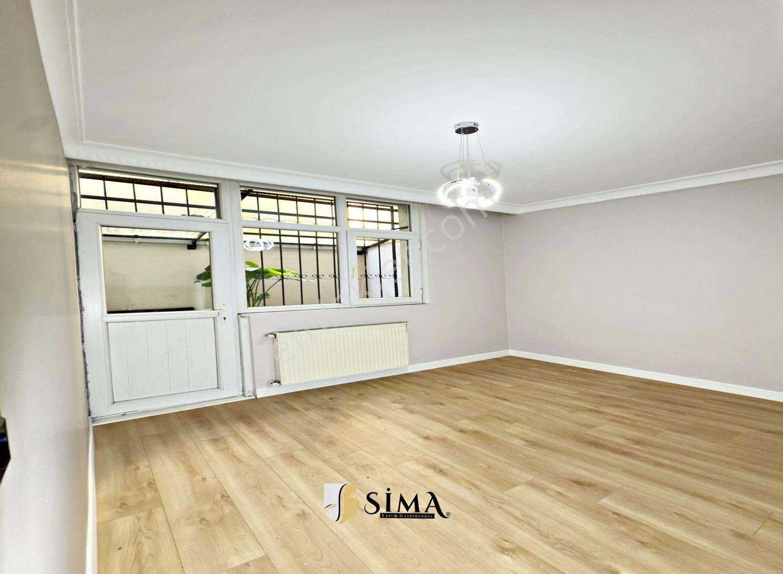 Metrobüse Yakın Kış Bahçeli İçi Full Dekorlu 2+1 Satılık Daire - Görsel 15