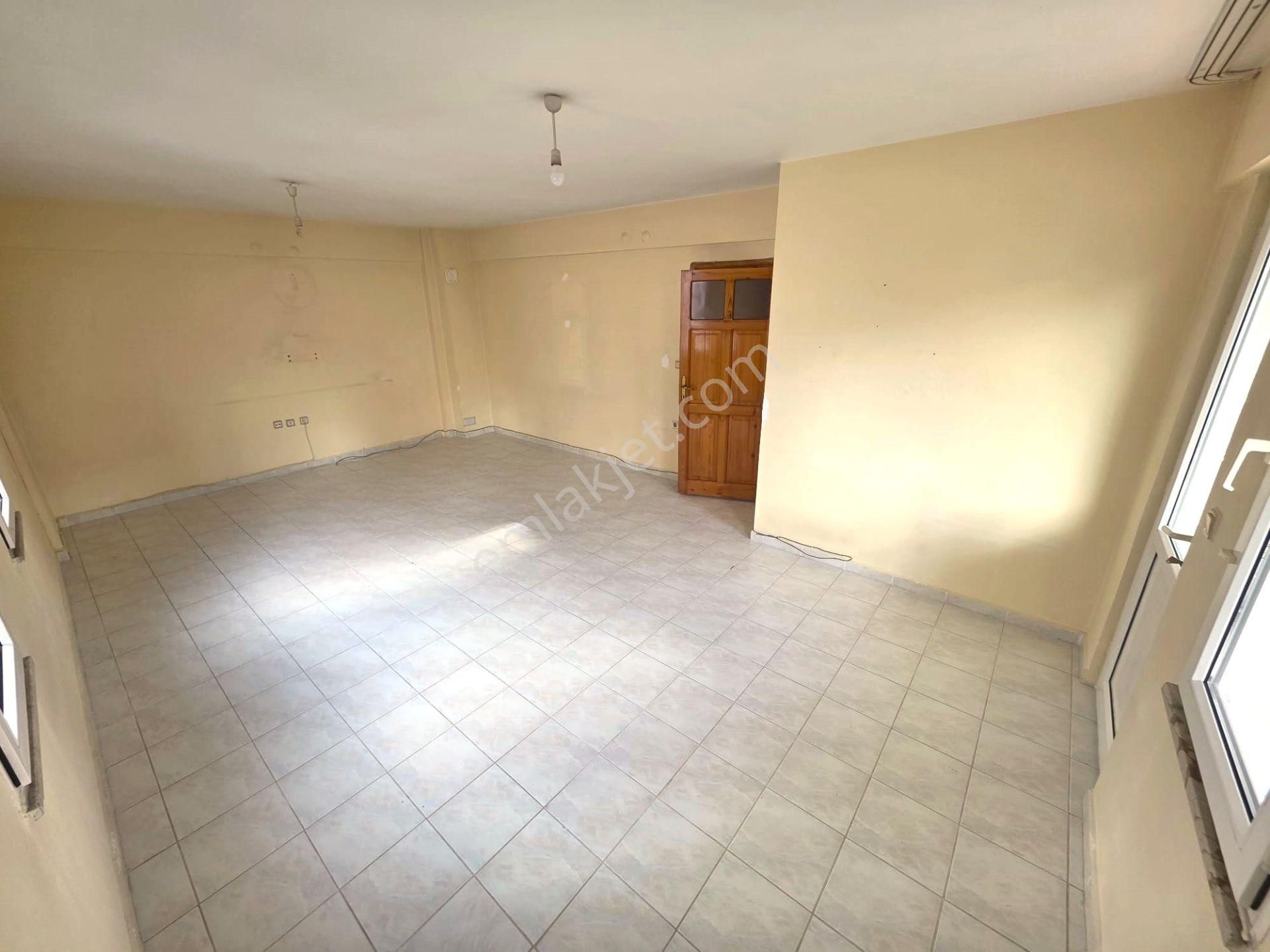 Goldhouse Dan Fethiye Baha Şıkman Caddesinde Satılık 2+1 Ara Kat Daire - Görsel 8