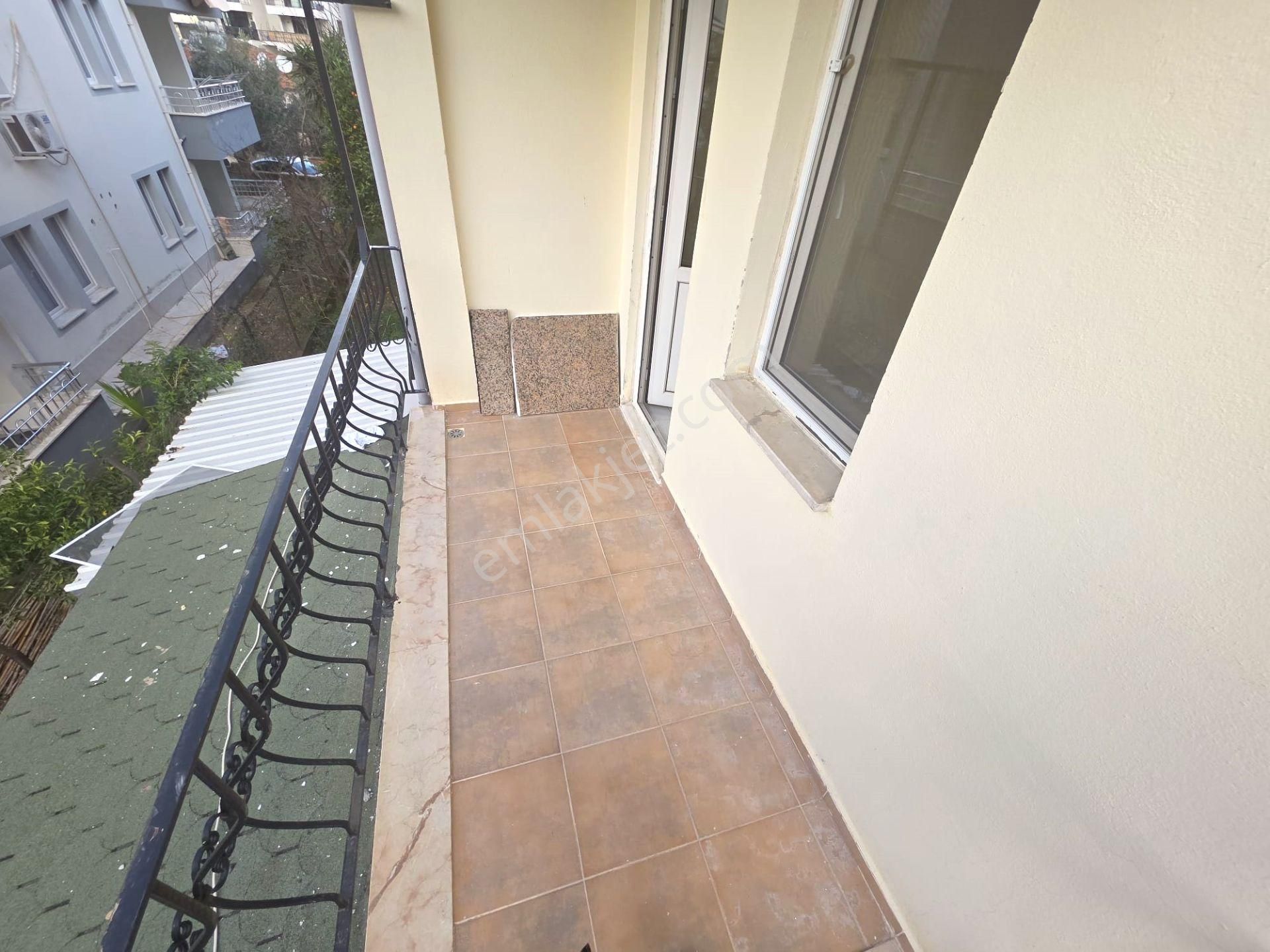 Goldhouse Dan Fethiye Baha Şıkman Caddesinde Satılık 2+1 Ara Kat Daire - Görsel 24