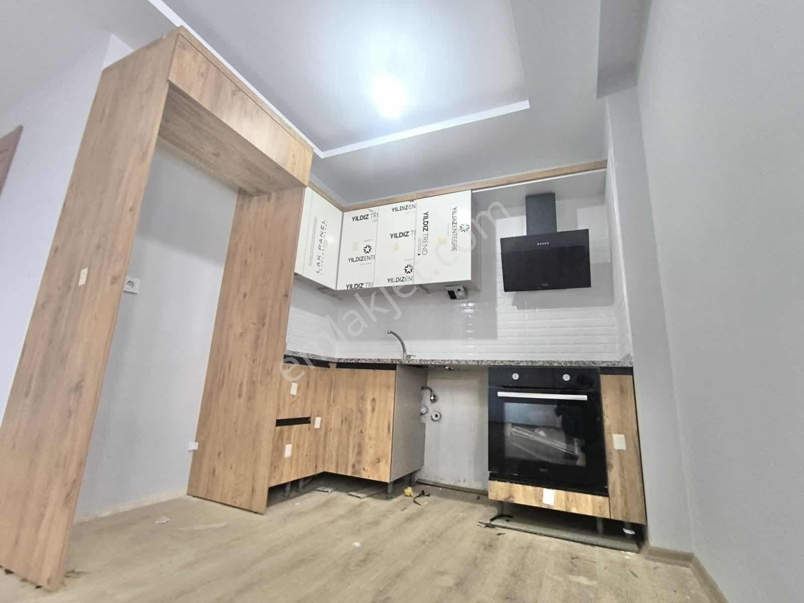 ꔪyalçın'dan ▀▄kadıköy'de Sitede Geniş Öncephe 2+1 Daire Fırsatı▀