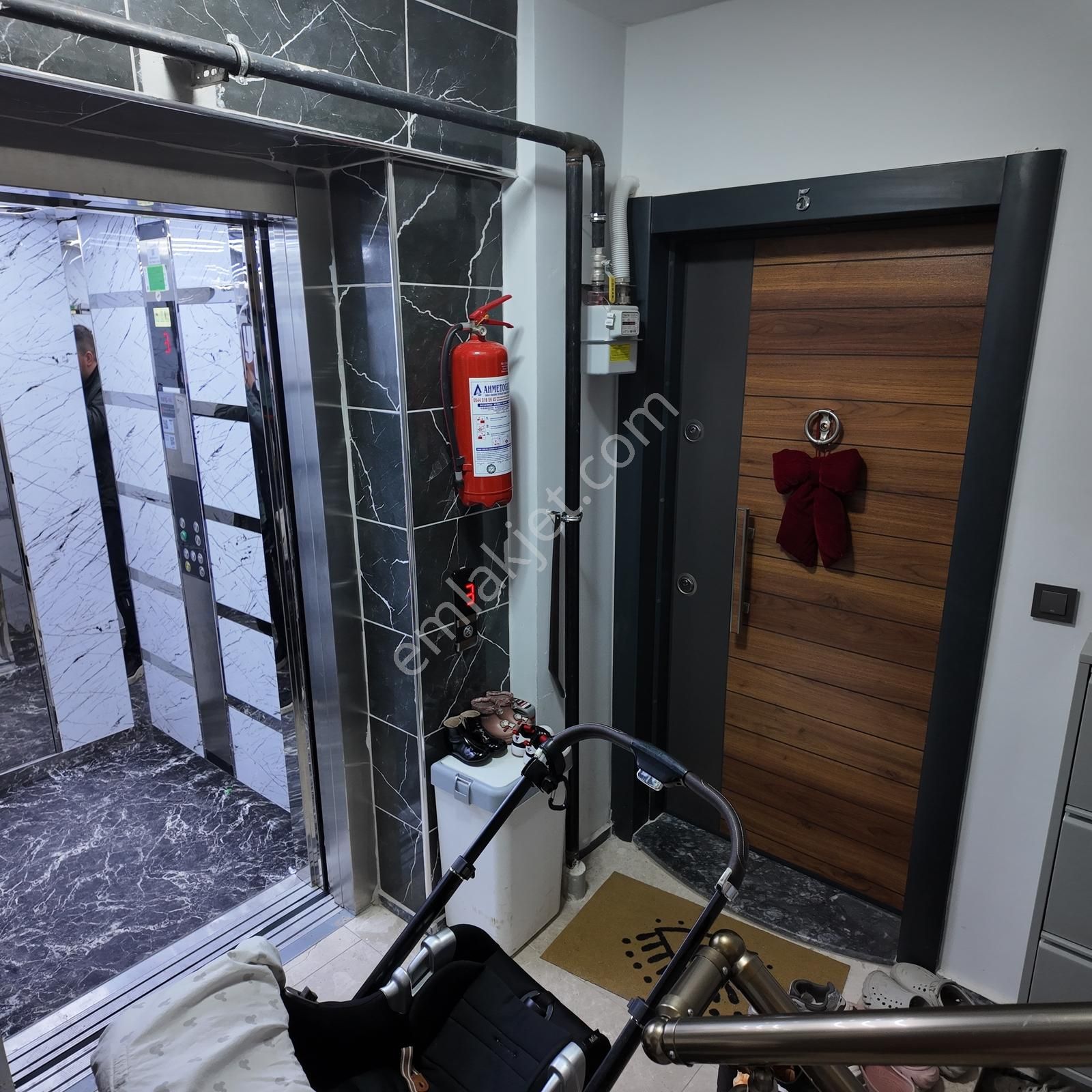 Gölete Yürüme Mesafesinde Ekstralı 200 M2 3+1 Dubleks Daire - Görsel 2