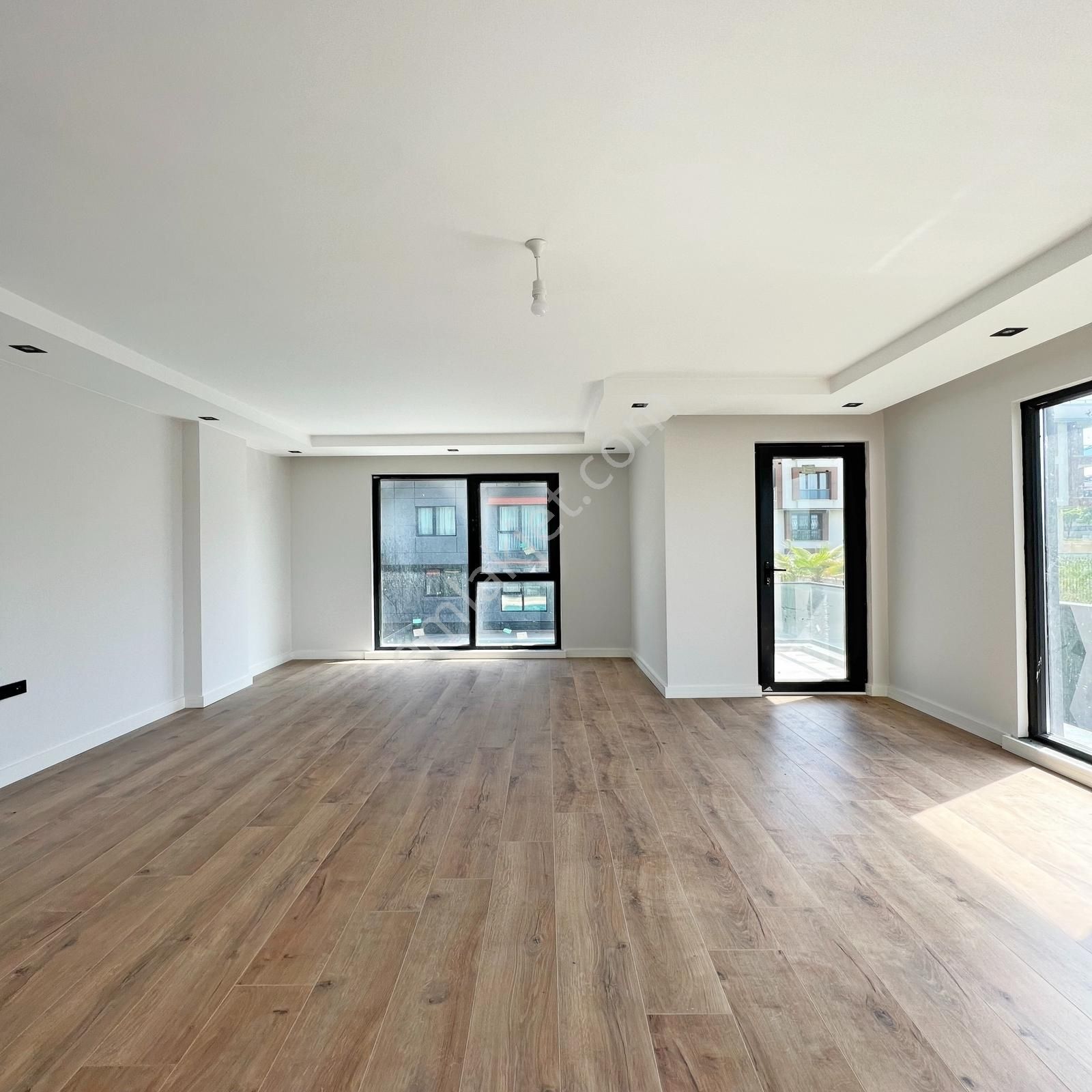 Beylikdüzünde Sosyal Donatılı Havuzlu Sitede 2+1 -nuev - Görsel 8