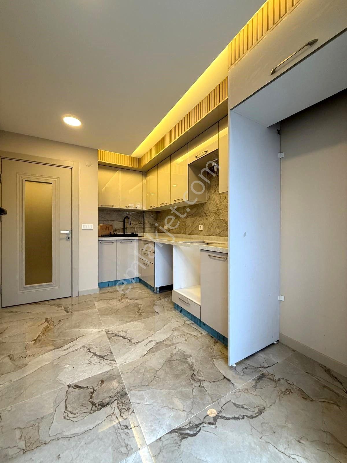 Silivri Değirmenköy İsmetpaşa Mahallesinde 2+1 Satılık Daire - Görsel 4