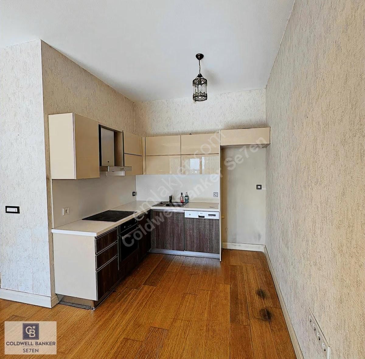 Viaport Venezia'da 1+1 Kiralık Daire, 8. Kat, Avm Manzaralı - Görsel 4