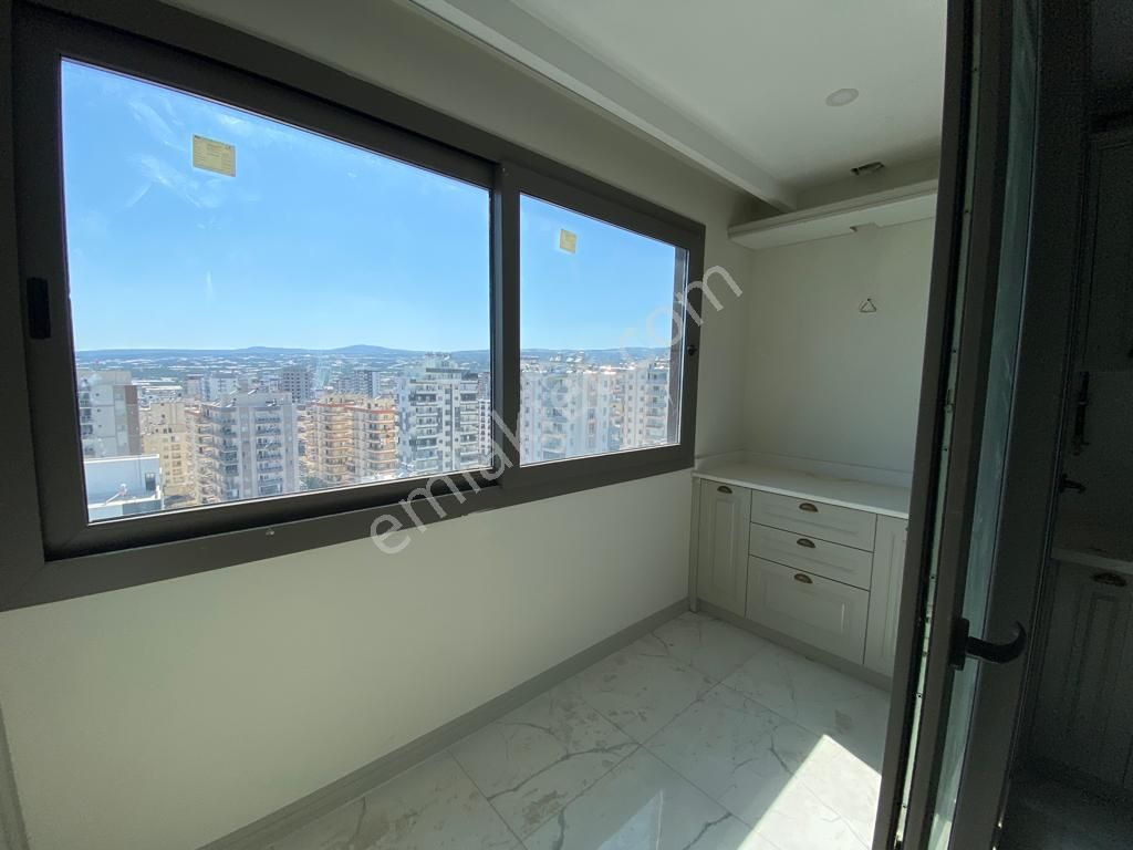 Erdemli Merkezde Satılık 5+1 Sıfır Lüks Daire - Görsel 10