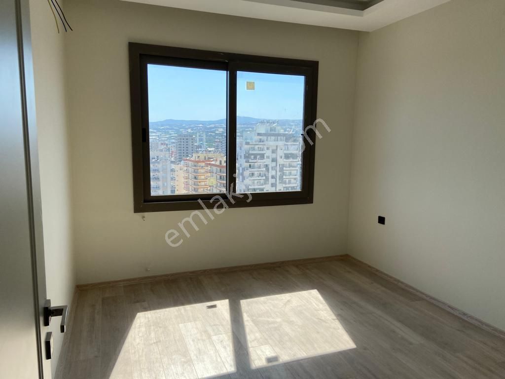 Erdemli Merkezde Satılık 5+1 Sıfır Lüks Daire - Görsel 17