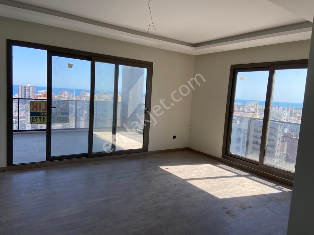 Erdemli Merkezde Satılık 5+1 Sıfır Lüks Daire - Görsel 8