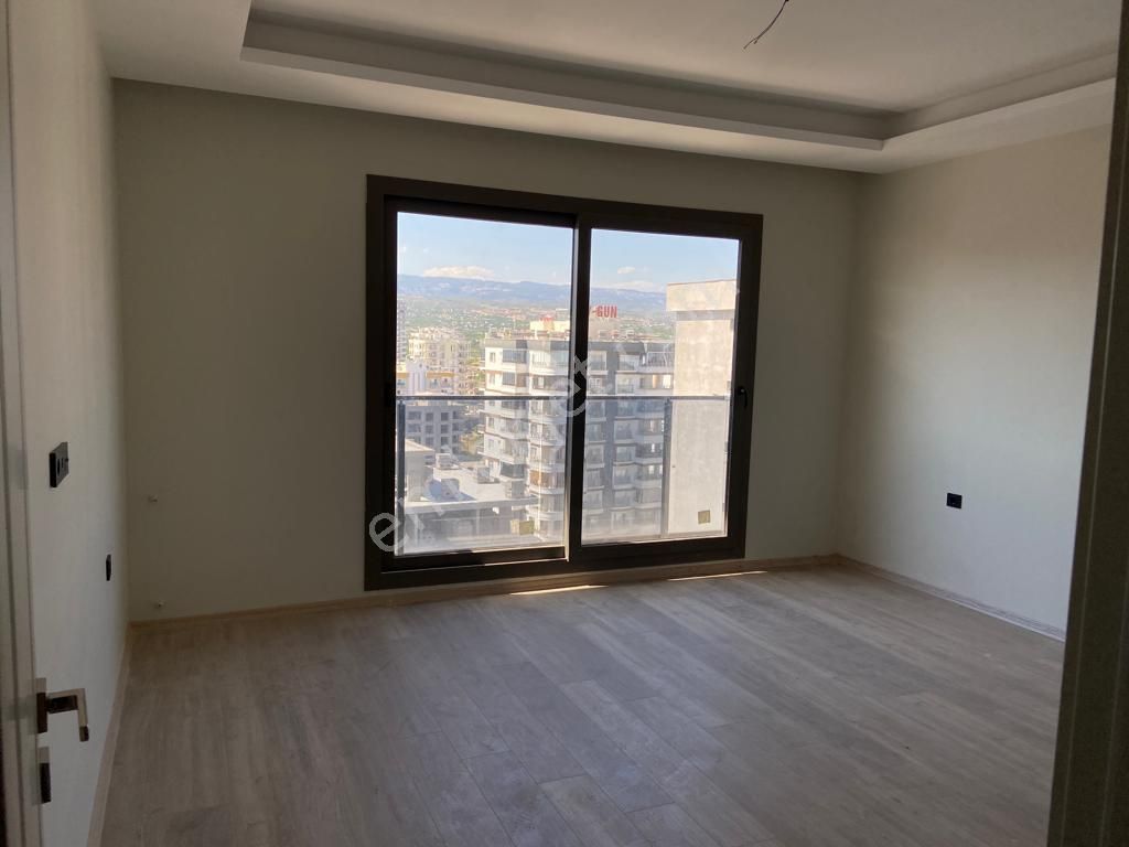 Erdemli Merkezde Satılık 5+1 Sıfır Lüks Daire - Görsel 21