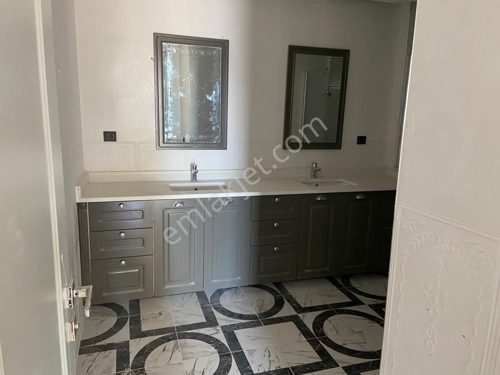 Erdemli Merkezde Satılık 5+1 Sıfır Lüks Daire - Görsel 38