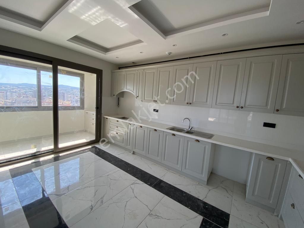 Erdemli Merkezde Satılık 5+1 Sıfır Lüks Daire - Görsel 6