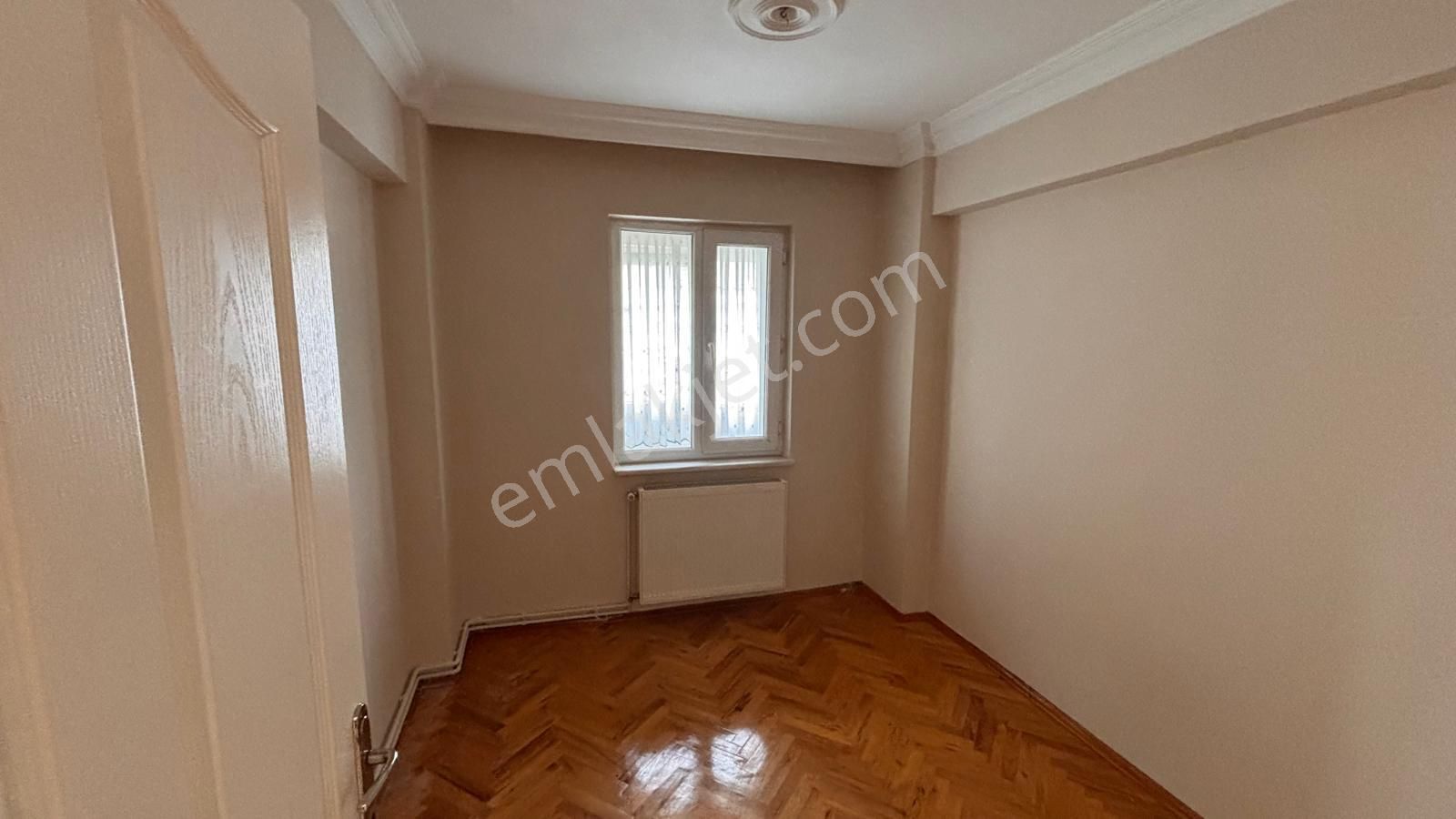 Barış Mahallesi'nde Site İçinde, Metro Yakını 3+1 Kiralık Daire - Görsel 17