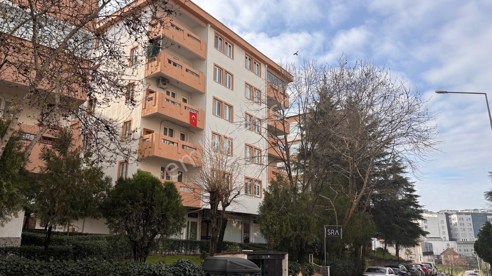 Barış Mahallesi'nde Site İçinde, Metro Yakını 3+1 Kiralık Daire - Görsel 27