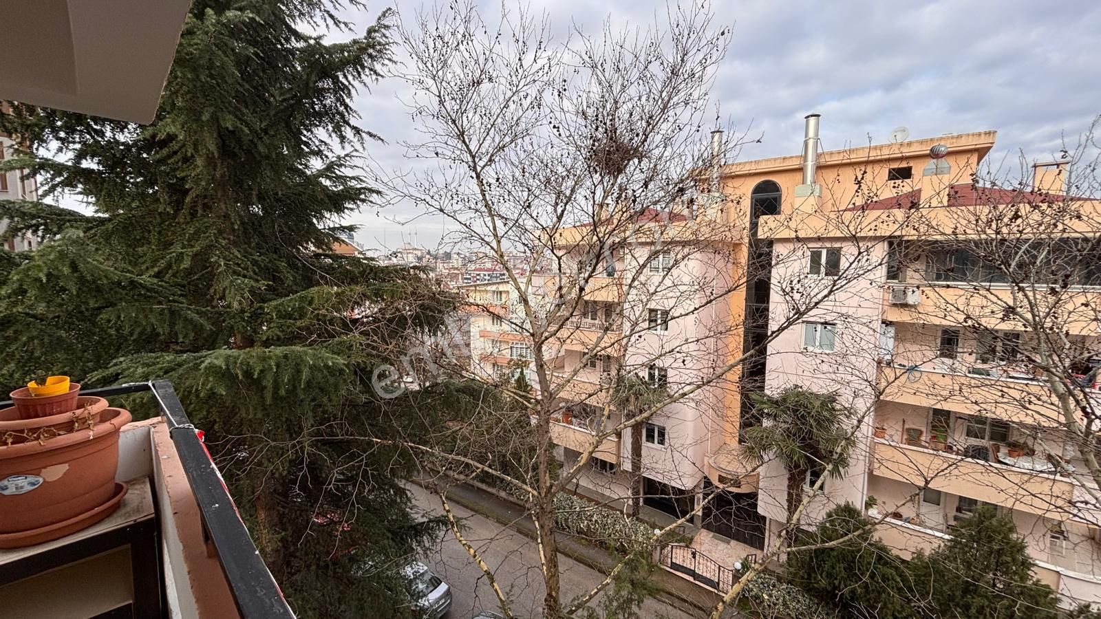 Barış Mahallesi'nde Site İçinde, Metro Yakını 3+1 Kiralık Daire - Görsel 24