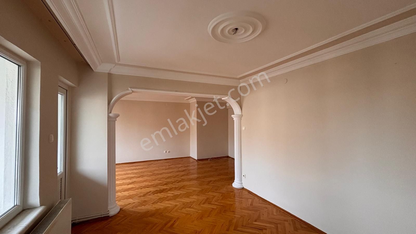 Barış Mahallesi'nde Site İçinde, Metro Yakını 3+1 Kiralık Daire - Görsel 9