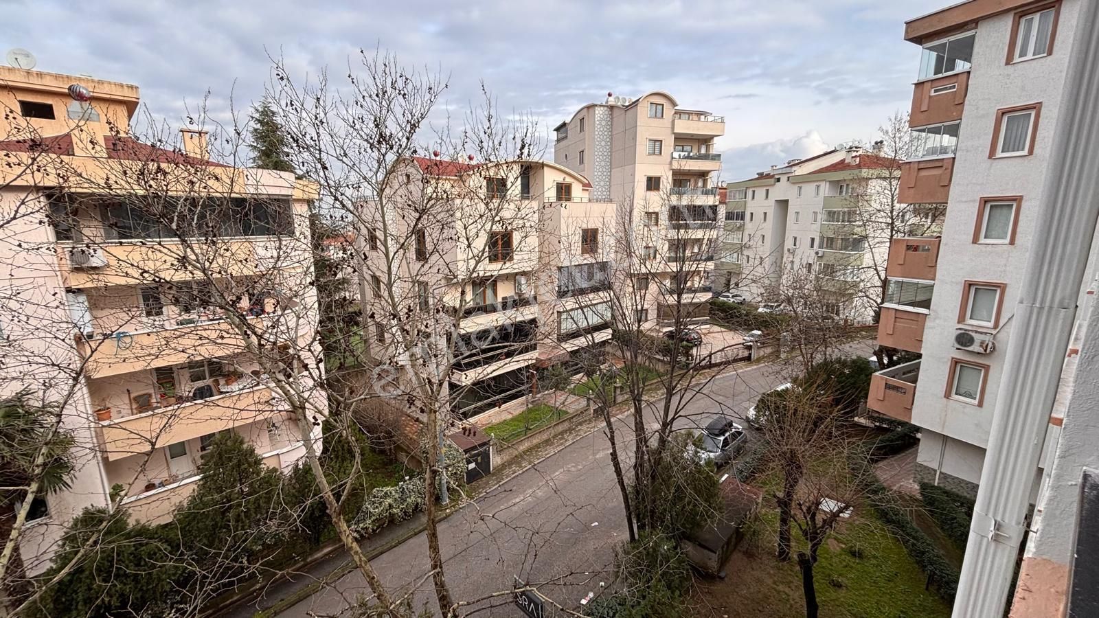 Barış Mahallesi'nde Site İçinde, Metro Yakını 3+1 Kiralık Daire - Görsel 25