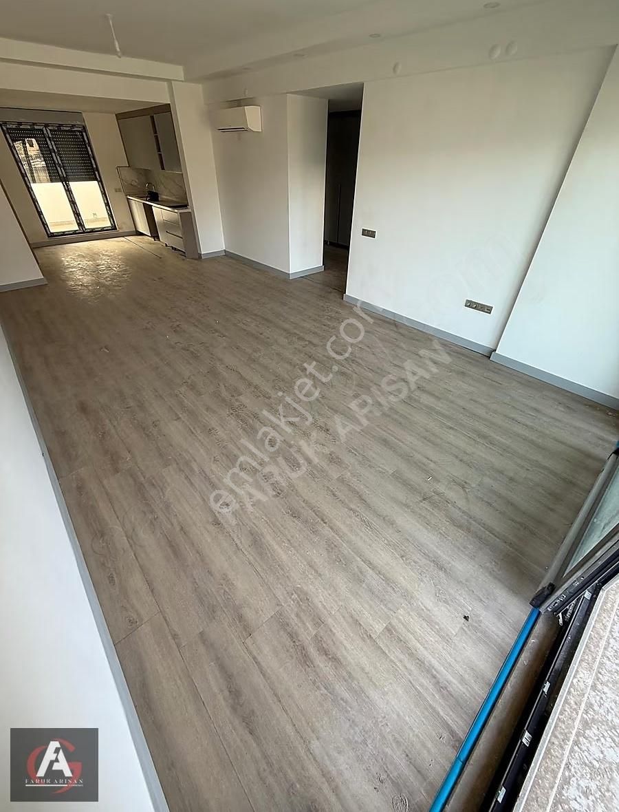 Faruk Arısan'dan Villa Konforunda Büyük Bahçeli 2+1 Lüx Daire - Görsel 13