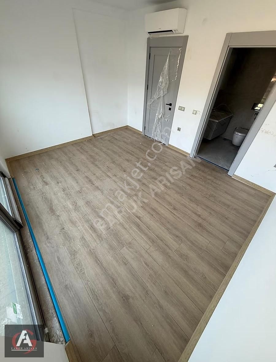 Faruk Arısan'dan Villa Konforunda Büyük Bahçeli 2+1 Lüx Daire - Görsel 18