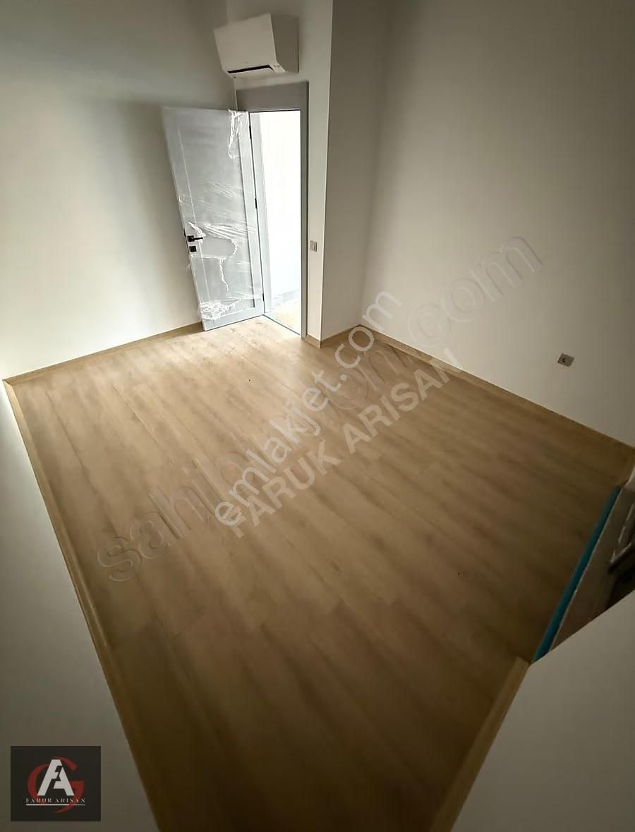 Faruk Arısan'dan Deniz Manzaralı Ve Bahçeli Ultra Lüx 3+1 Daire - Görsel 25