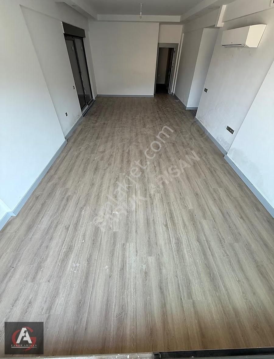 Faruk Arısan'dan Deniz Manzaralı Ve Bahçeli Ultra Lüx 3+1 Daire - Görsel 19