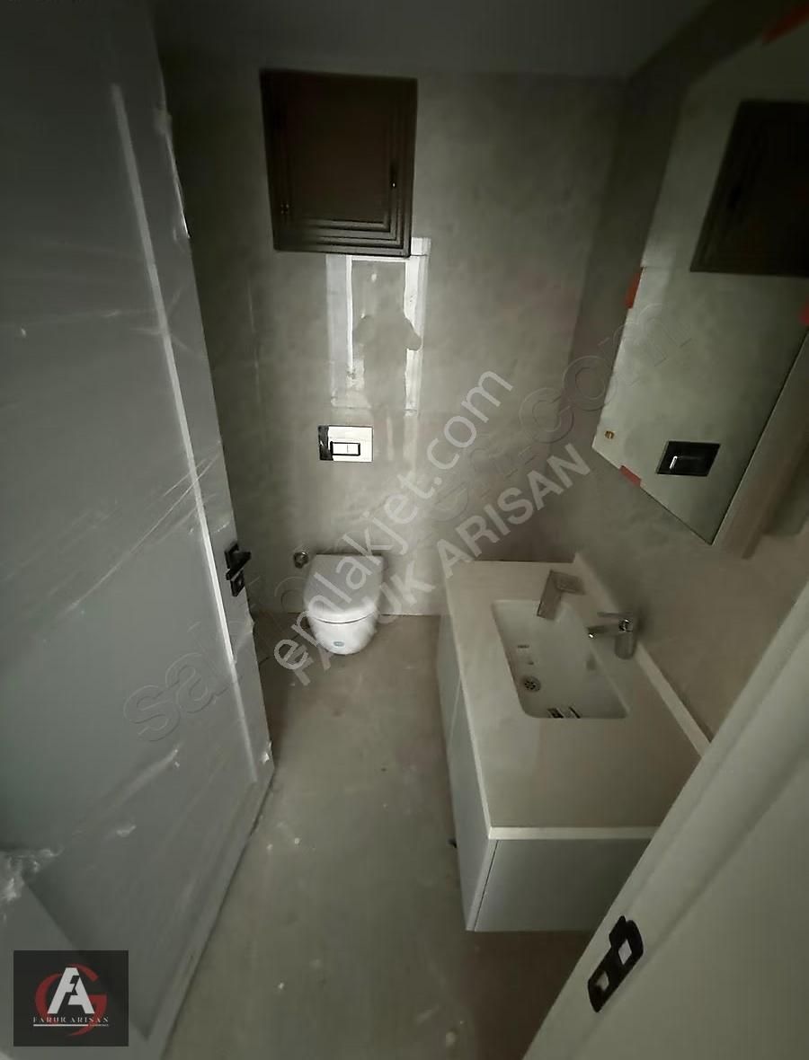 Faruk Arısan'dan Deniz Manzaralı Ve Bahçeli Ultra Lüx 3+1 Daire - Görsel 22