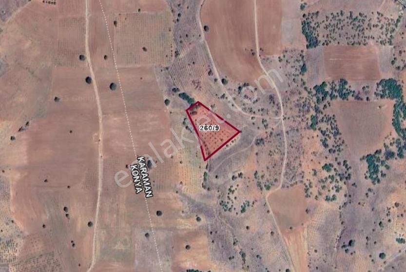 Karaman Merkez Muratdede Köyünde 3.472 M² Bağ Satılıktır