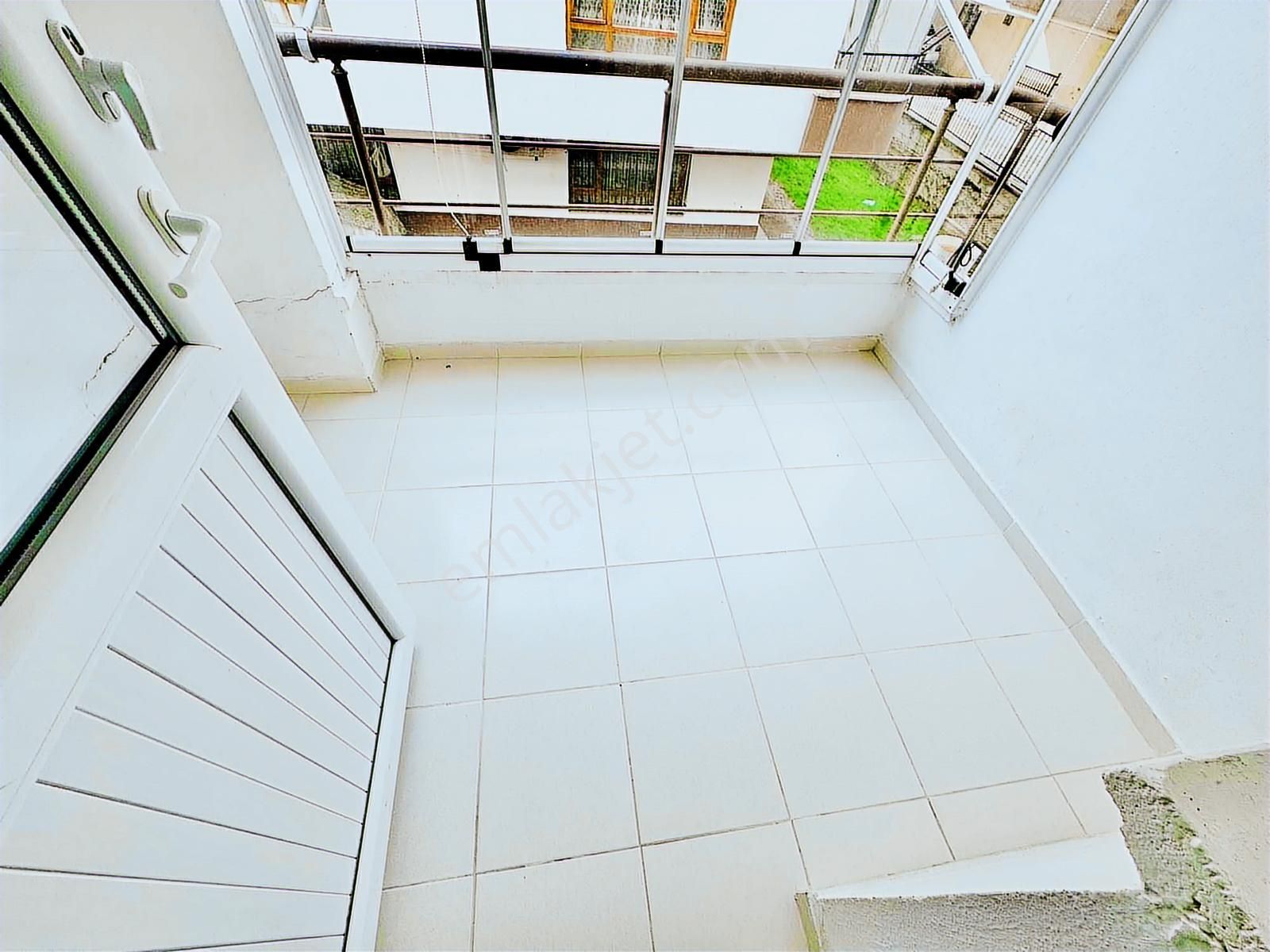 Şentürk Gayrimenkul'den*yüksek Kot*uçaklıpark Mevkii//altı Daire - Görsel 7