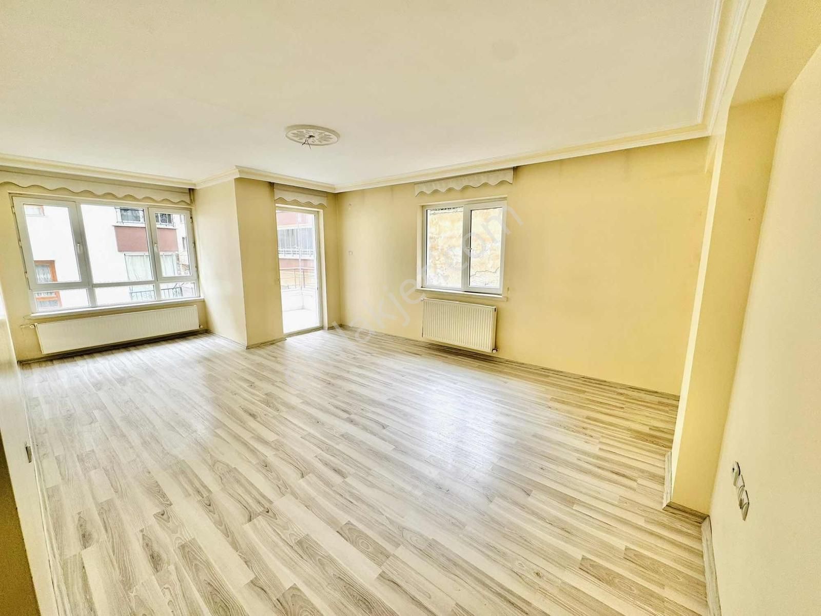 Şentürk Gayrimenkul'den*yüksek Kot*uçaklıpark Mevkii//altı Daire - Görsel 23