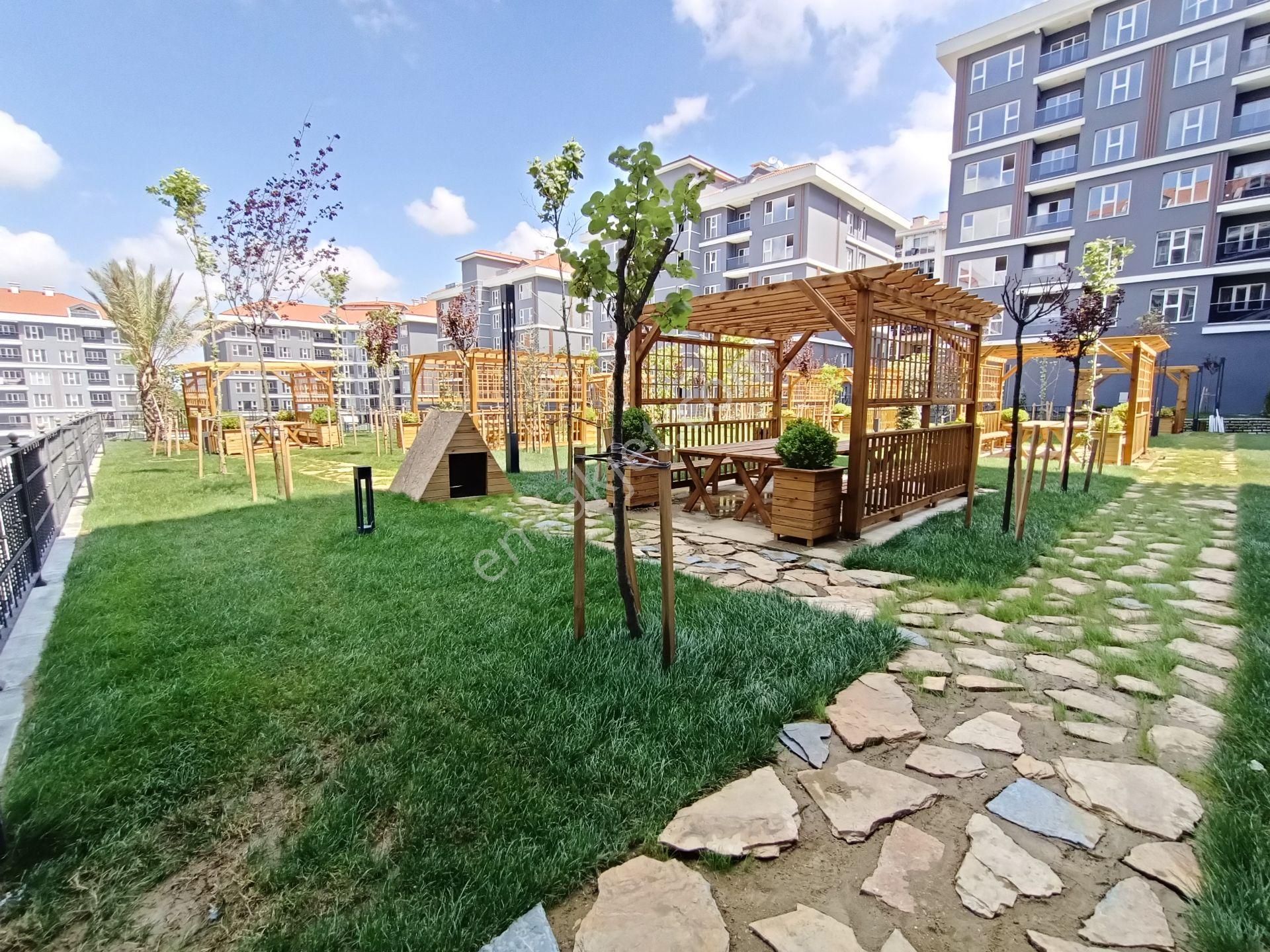 Silivri Atabek Konutlarında Büyük Tip 2+1 Satılık Daire - Görsel 24