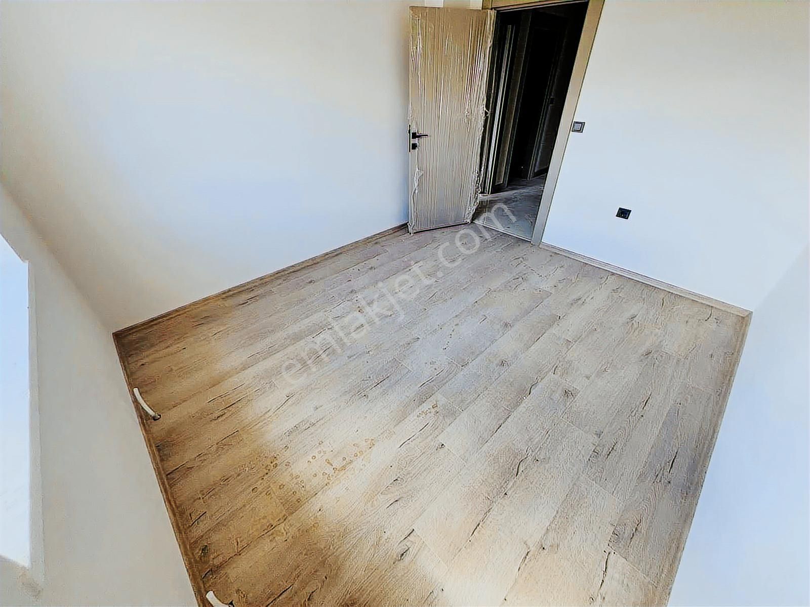 Şentürk Gayrimenkul'den""ultra Lüks""yapılı**sıfır 3+1 Daire - Görsel 5