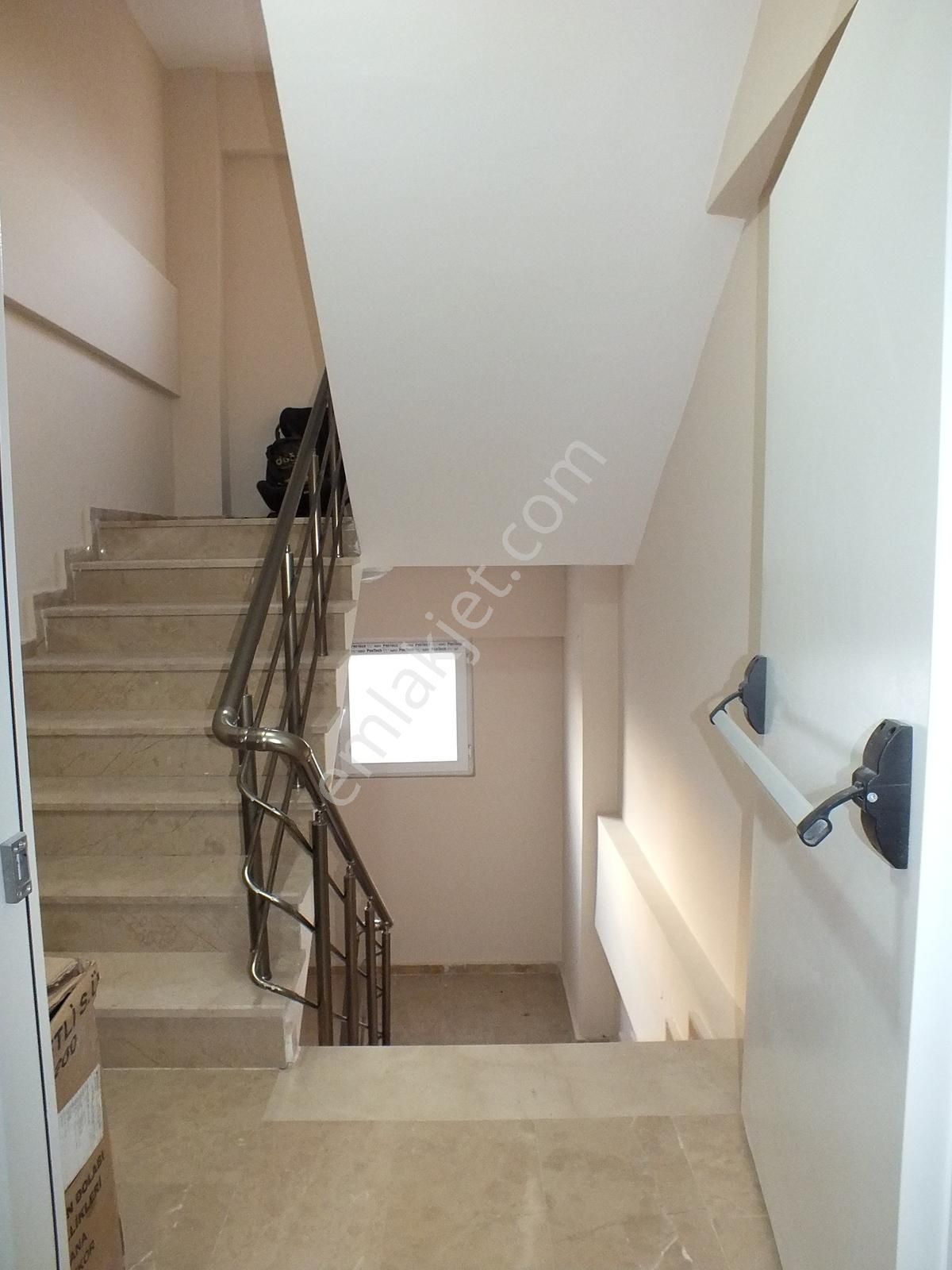 %2,49 Oran İle Esenler Mah.site İçi 2+1 Satılık 100m2 Daire - Görsel 5