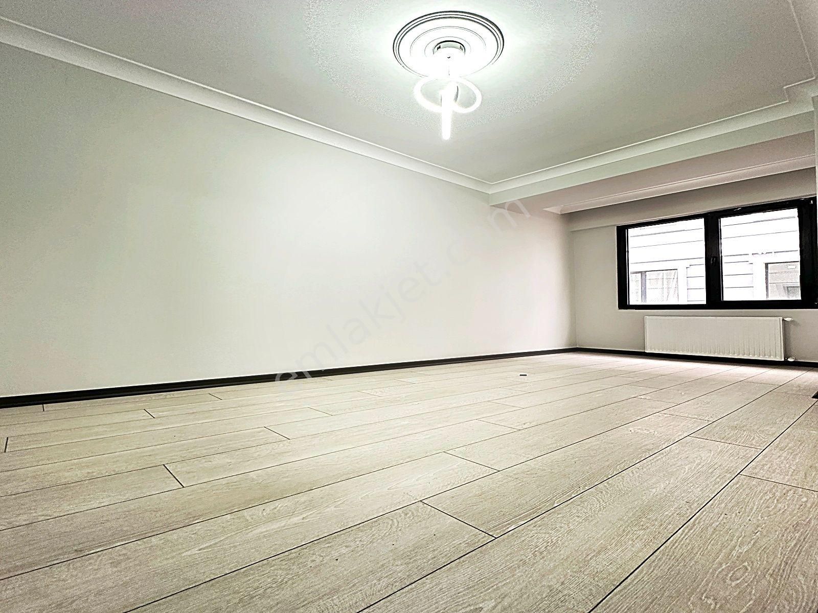 Beylikdüzü Yakuplu Mahallesinde Sıfır Arakat Balkonlu 2+1 Daire - Görsel 7