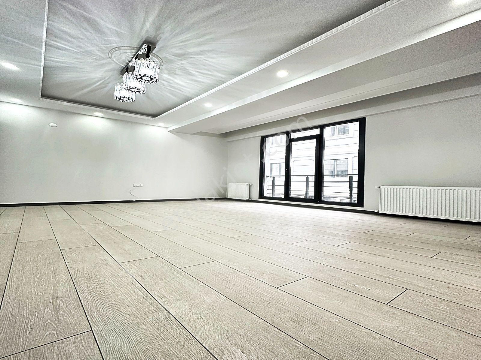 Beylikdüzü Yakuplu Mahallesinde Sıfır Arakat Balkonlu 2+1 Daire - Görsel 10