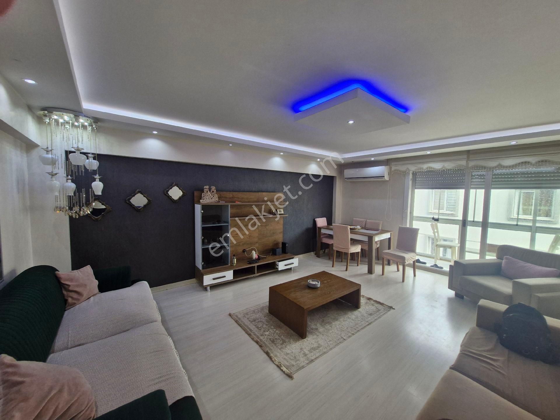 Güzelyalı Adnan Saygun Yanı Tadilatlı Köşe Eşyalı 3+1 Satılık Daire Mkd Emlak - Görsel 14