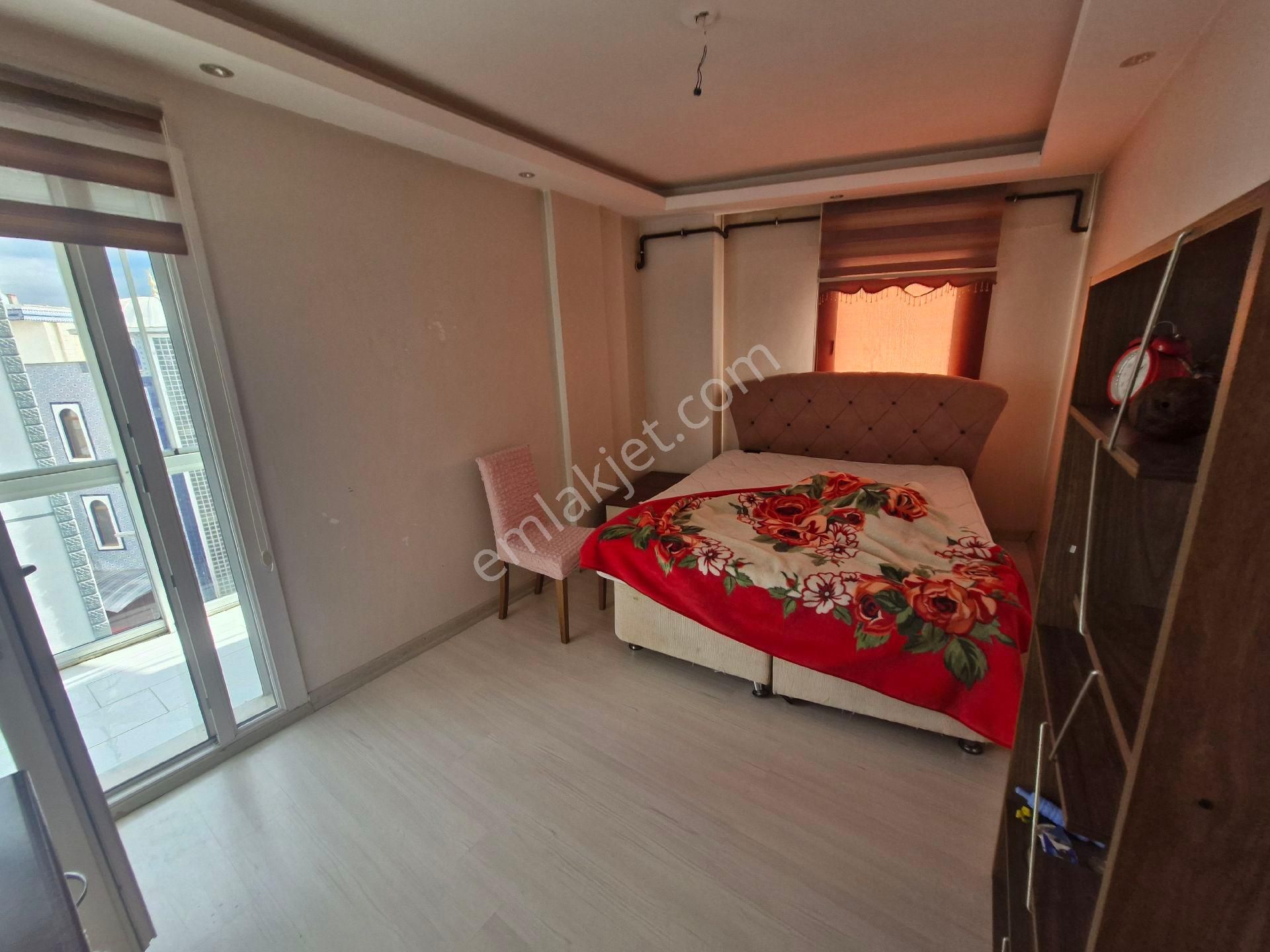 Güzelyalı Adnan Saygun Yanı Tadilatlı Köşe Eşyalı 3+1 Satılık Daire Mkd Emlak - Görsel 17