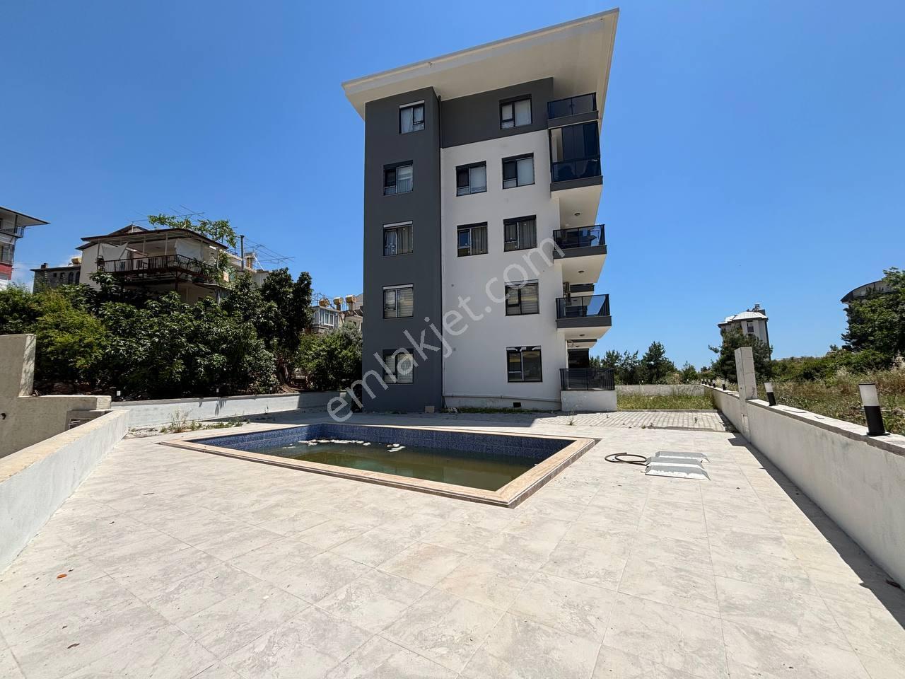 Çıplaklı'da Havuzlu 2+1 Amerikan Mutfak Sıfır Yüksek Giriş Daire - Görsel 20