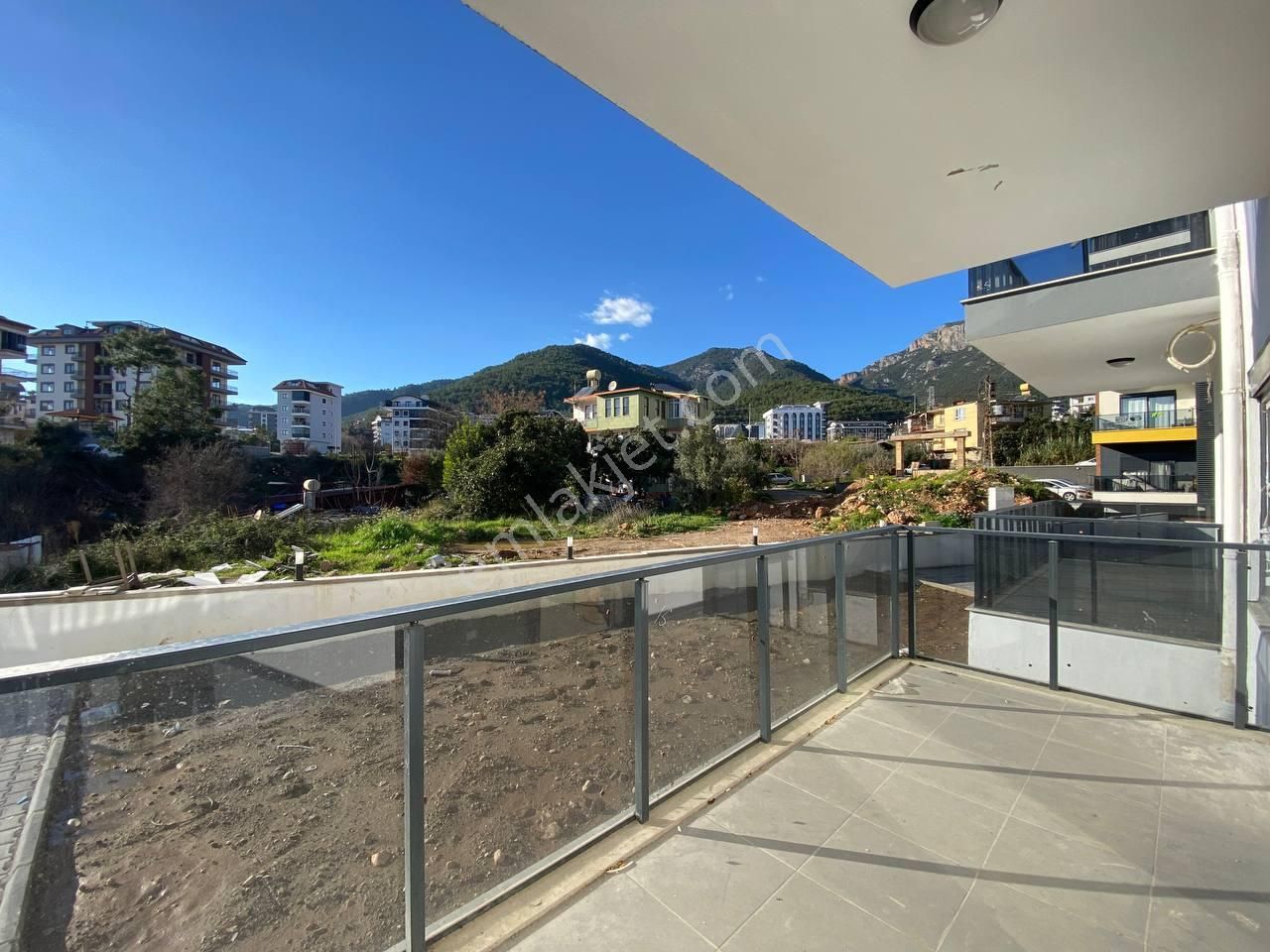 Çıplaklı'da Havuzlu 2+1 Amerikan Mutfak Sıfır Yüksek Giriş Daire - Görsel 12