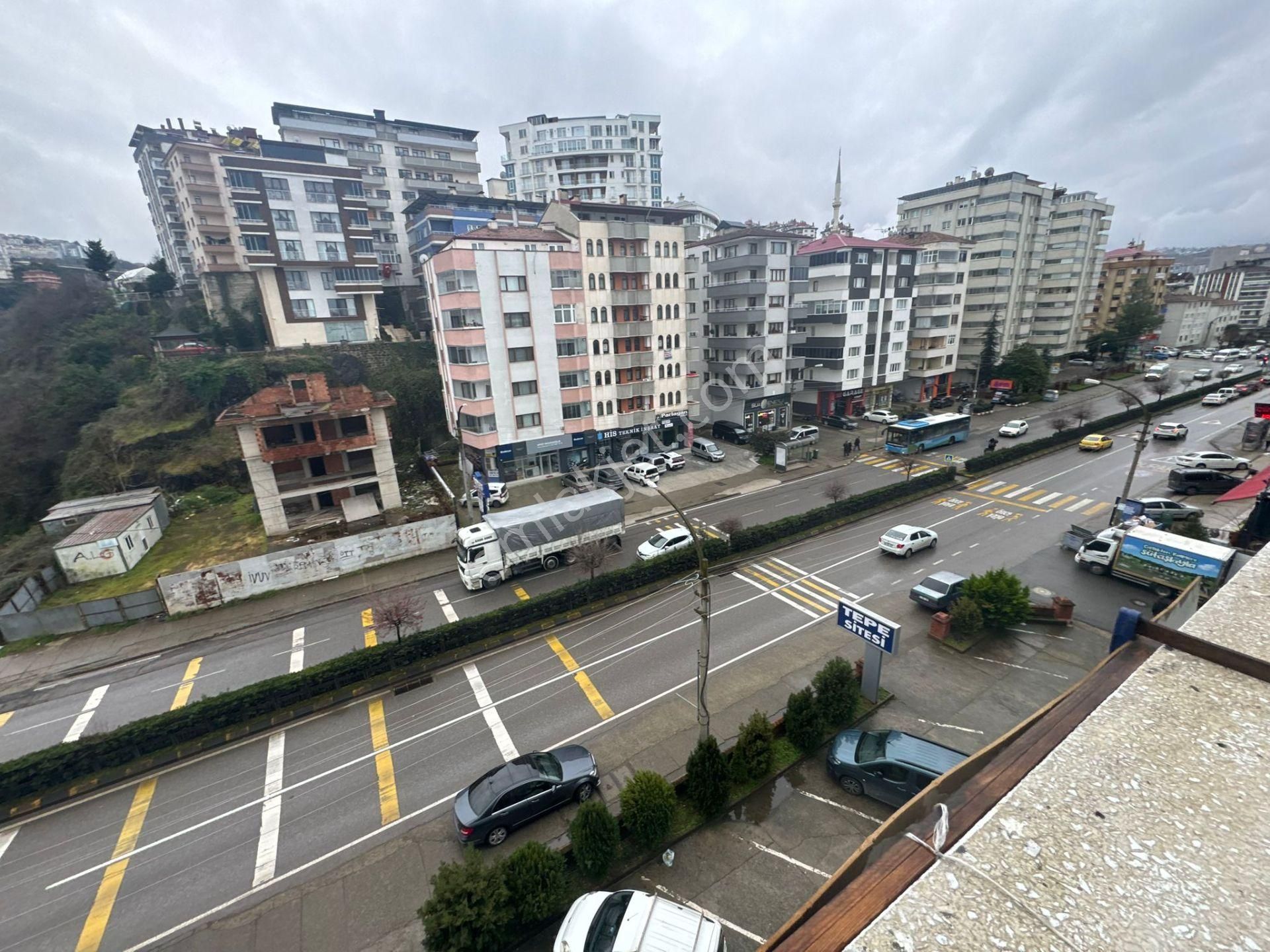 Trabzon'da Kiralık 3+1 Daire - Görsel 17